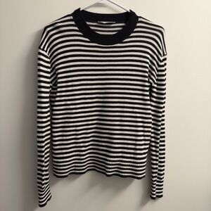 Everlane Striped Black and White Knit Sweater